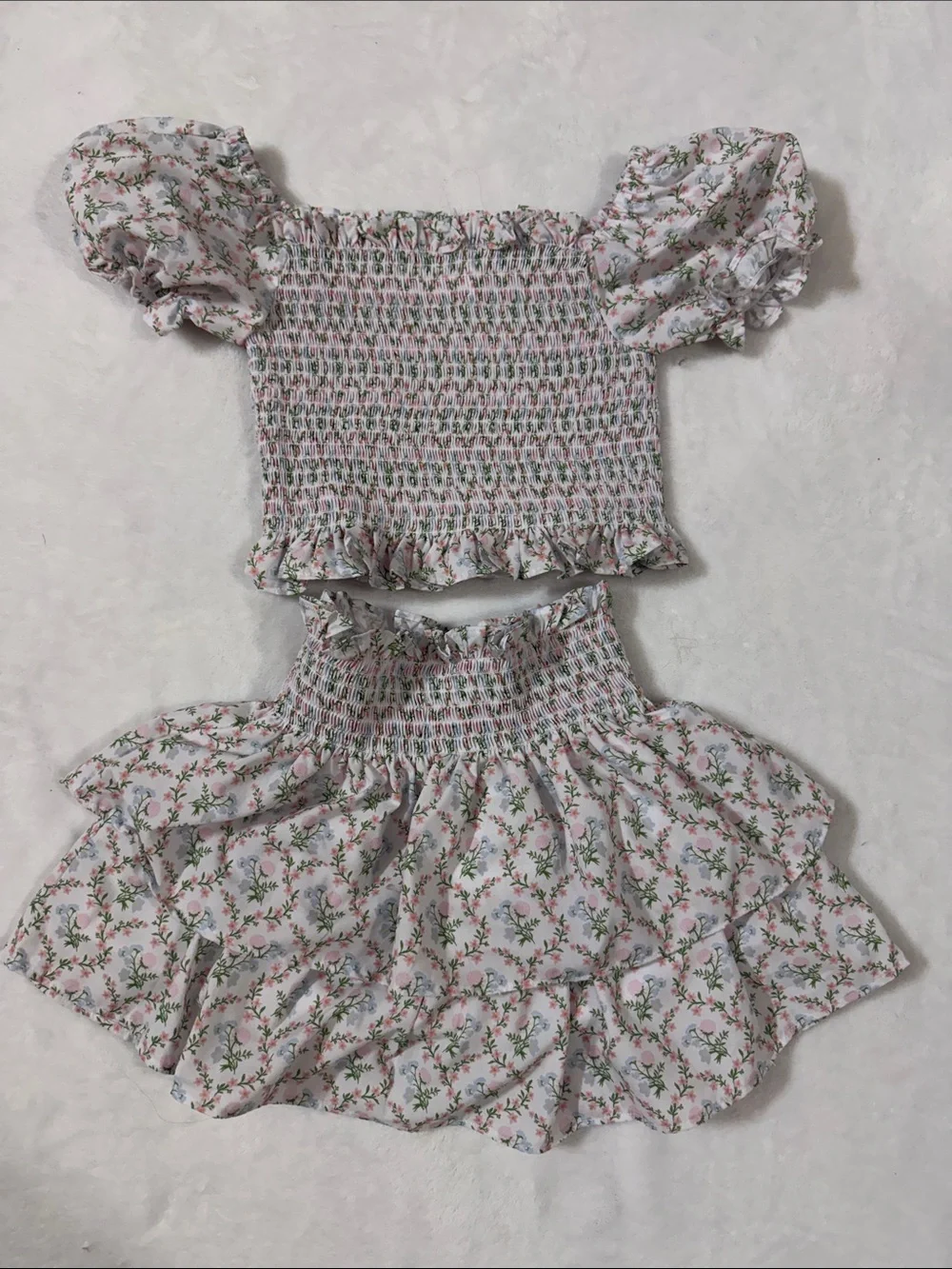 EEUC Cecil & Lou floral smocked top and tier ruffle skirt 6